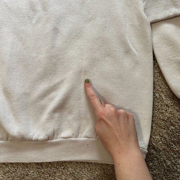 Vintage 90s Mickey Mouse sweatshirt - White Disney sweatshirt - Picture 8 of 9